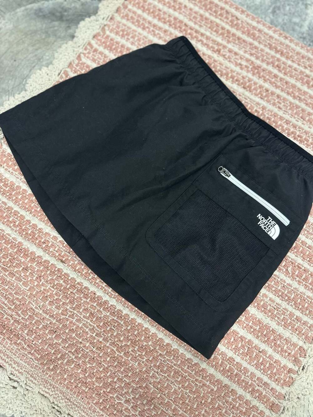 The North Face Girl's FlashDry Skort Black Size L (14/16)